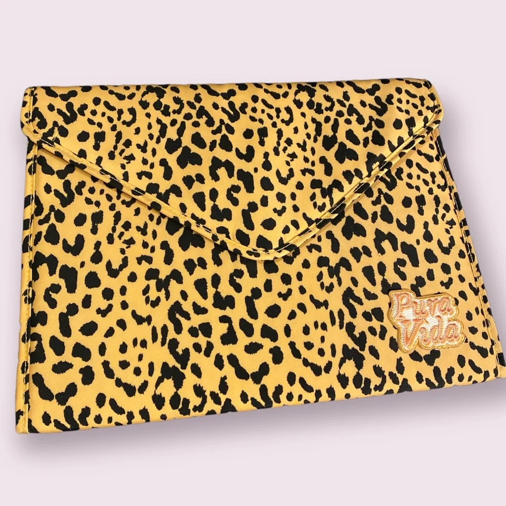 PuraVida Leopard Laptop Case - #101